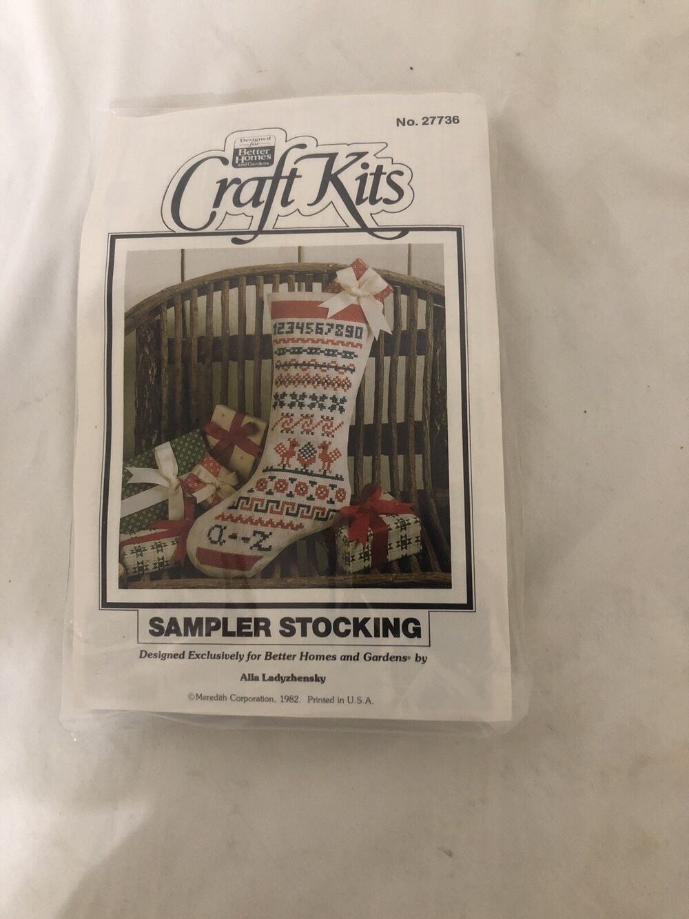 Better Homes & Gardens Cross Stitch Kit Christmas Sampler Stocking 27736 1982